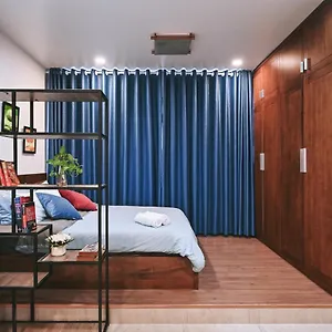 Qhome Apartment