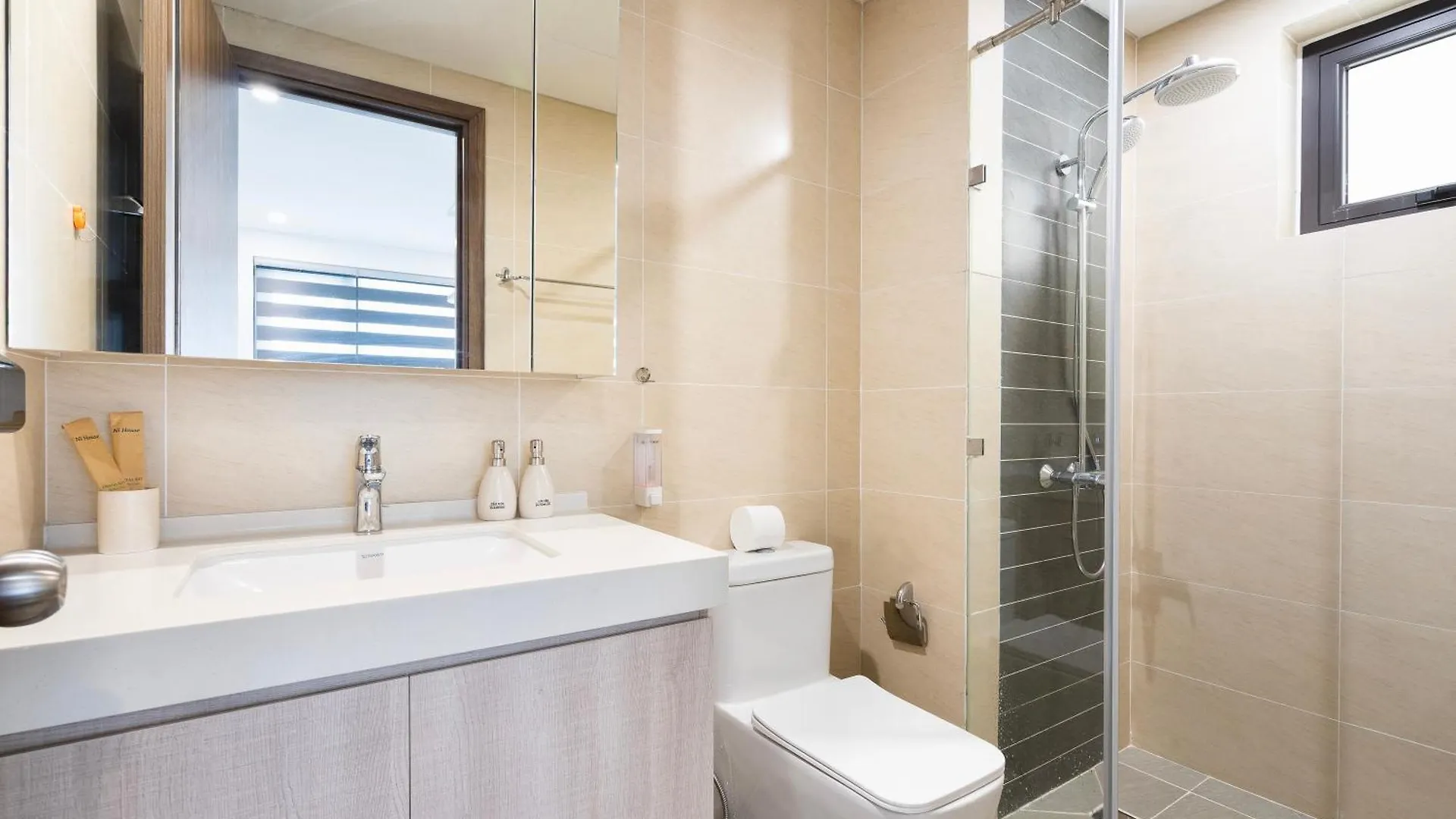 Ni House - Hado Centrosa 2 Phong Ngu Apartment Ho Chi Minh City